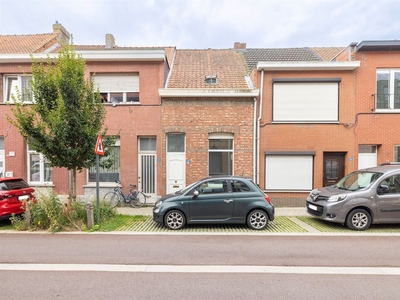 te renoveren 2slpk woning in centrum Herentals