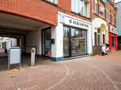 Goed en centraal gelegen handelspand 120m² met garage