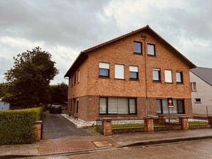 Halfopen bebouwing met 4 slaapkamers te Vosseslag - De Haan.