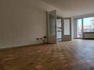 Bel appartement fraîchement rénové