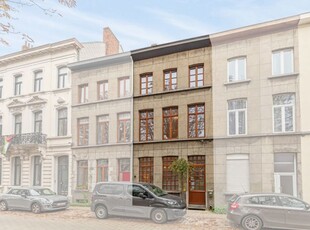 Burgerwoning met Authentieke elementen nabij Portus Ganda