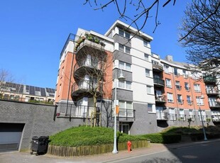 Prachtig Penthouse met 2 slaapkamers +/- 117m² met parkeerpl