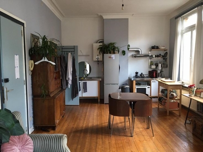 Appartement te huur Antwerpen Zuid in een rustige woonwijk