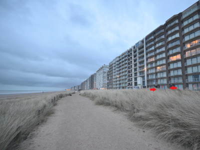 Appartement te WESTENDE MET ZEEZICHT . VERKOCHT