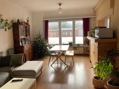Lichtrijk appartement met twee slaapkamers