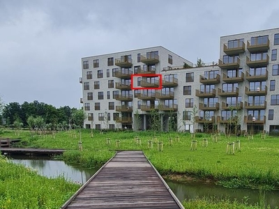 RUIM NIEUWBOUW APPARTEMENT MET TERRAS TE HUUR IN LOKEREN.