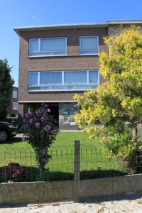 Ruime 3 gevel Bel-etage woning met tuin te huur te Nossegem