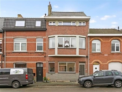 Woning met uniek karakter!