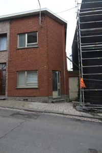 0474204204 pour visiter rue tienne du bouillon 2, 7100 La Louvière