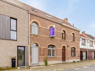 Unieke instapklare woning met 3 slaapkamers en 2 badkamers