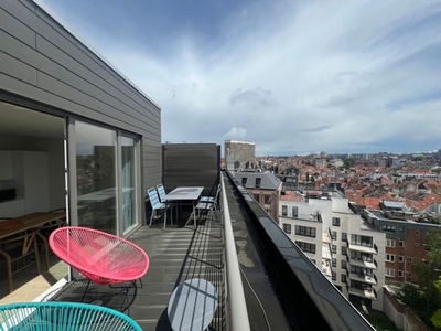 Duplex Penthouse en intérieur d'ilot meublé