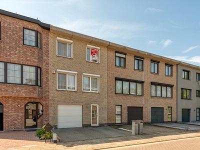 Instapklare woning met 3 slpk en tuin in rustige woonwijk