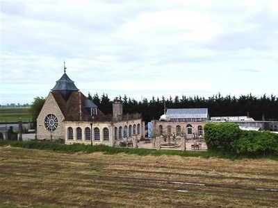 Uitzonderlijk landelijk vastgoed te Gistel