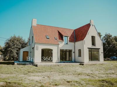 Exclusieve villa in landelijke stijl