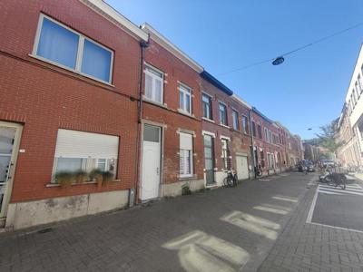 Gezellige woning mét garage in hartje Leuven!