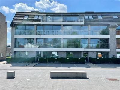 In het CENTRUM gelegen TOFFE RECENTE PENTHOUSE met 2 TERRASS