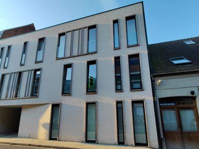 Recent appartement met 2 slaapkamers in het centrum van Ard