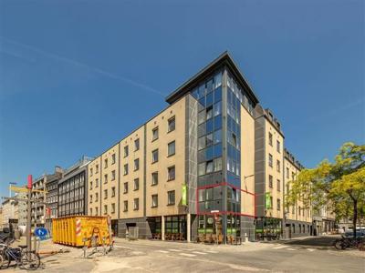 Studentenkamer in universiteitsbuurt met congiërge