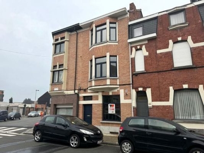 Te huur: charmante rijwoning in centrum Aalst