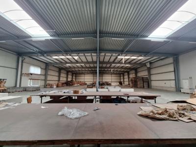 Industrieel gebouw te koop Puurs