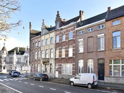 Opbrengsteigendom met 5 appartementen station/centrum Ronse