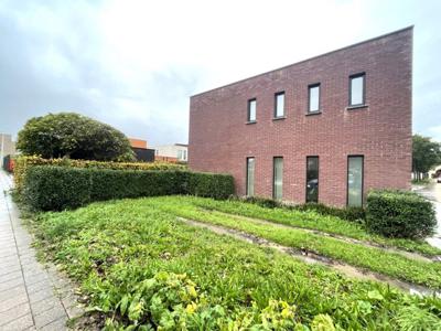 Recente woning met tuin en garage – gelegen in rustige wi...