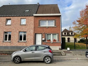 ERPE - Charmante rijwoning in groene omgeving.