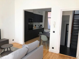 Gerenoveerd en bemeubeld appartement in centrum Antwerpen