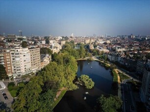 IXELLES - PENTHOUSE à proximité des étangs d'Ixelles avec te