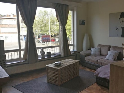 2-slaapkamerappartement met garage en kelder