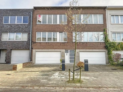 Appartement met 2 slaapkamers en terras te huur in Wilrijk