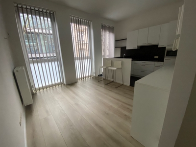 Gezellig appartement met één slaapkamer op centrale locatie nabij winkels en openbaar vervoer