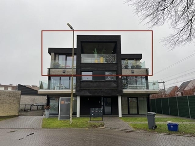 Luxueuze penthouse (136m²) met 2slpk en terras (70m²)