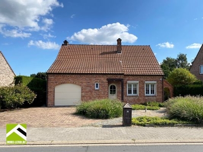 Ruime vrijstaande woning met mooie tuin - Nabij stadscentrum Tongeren