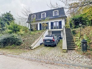 Hartslag voor deze prachtige villa 4 slaapkamers + 2 badkame