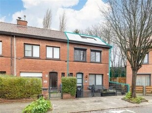 Instapklare HOB met 4 slaapkamers en tuin in kindvriendelijk