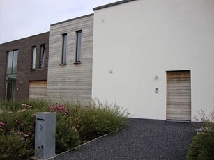 Moderne woning type halfopen bebouwing