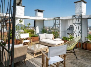 Prachtig penthouse met meer dan 60 m² terras...