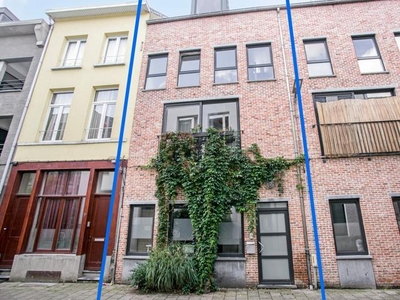 Moderne woning met terras in hartje Antwerpen