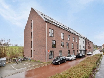 Hedendaagse studentenkamer (25m² - duplex) te Heverlee.