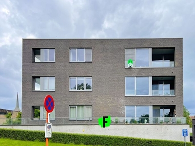 Appartement met 2 slaapkamers en garage te Tielt