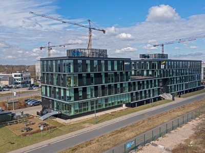 Volledig ingerichte en gemeubelde kantoorruimte (492m²) g...