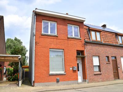 Gezinswoning met 2 slaapkamers te koop in Rollegem