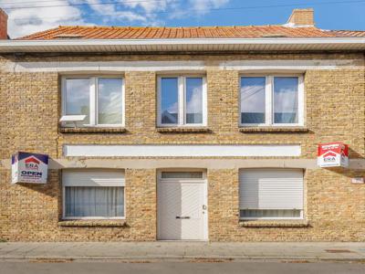 Woning in het Hart van Diksmuide gelegen nabij het Stadspark