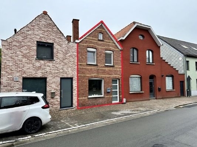 Instapklare rijwoning met tuin, Torhout