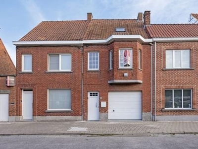 Leuke woning op centrale ligging te Izegem