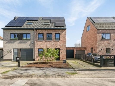 Moderne energiezuinige woning met 3 slaapkamers in Zoersel