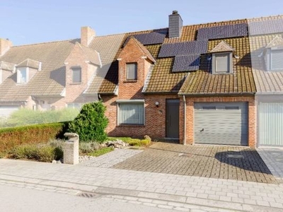 RUIME GEZINSWONING IN RUSTIGE WOONWIJK | TOPPER !!!