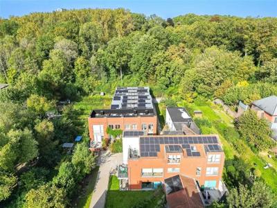 SOUS COMPROMIS! Au pied du bois de Dieleghem, appartement de