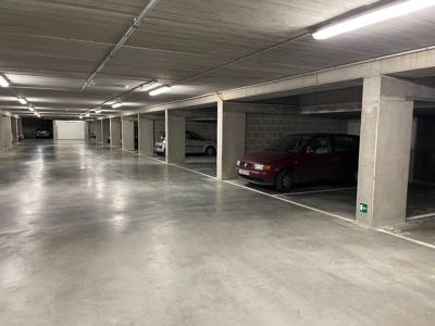 Ondergrondse parkeerplaats in het centrum van Gullegem